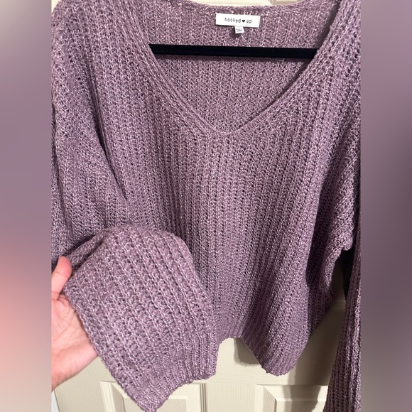Hooked Up Juniors' Drop-Shoulder V-Neck Knit Sweater, Purple, Size Large - Picture 4 of 7